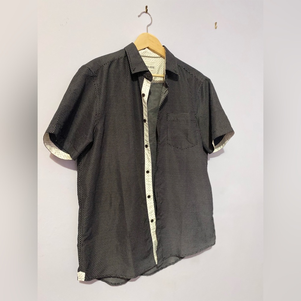 Men dress shirt Size M